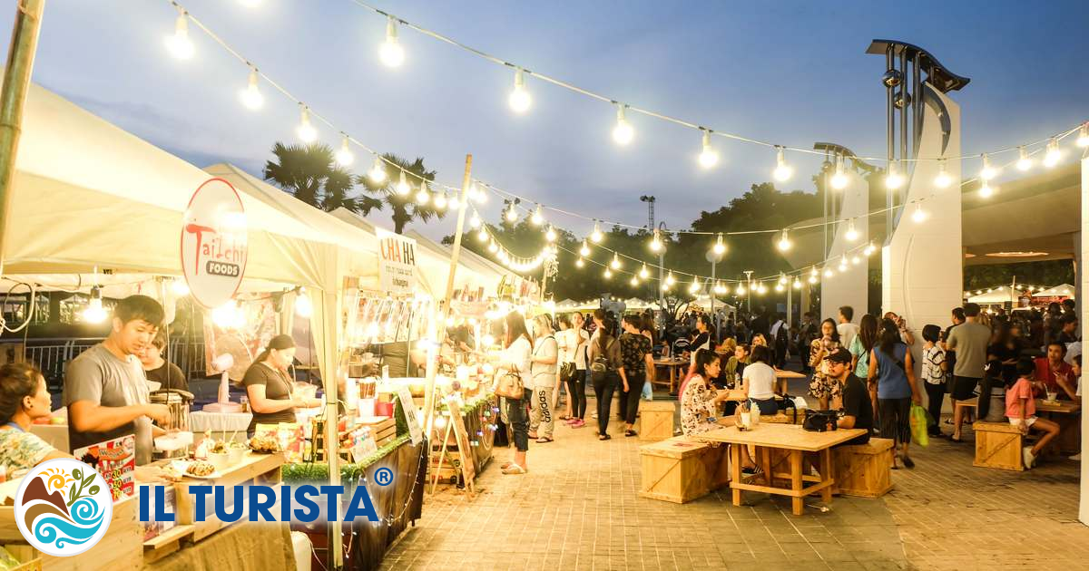 Ferragosto In Piazza A Castro Turista Italia