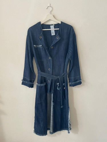 SOPRABITO IN JEANS CON BOTTONI 100% COTONE CON STAMPA LATERALE DIETRO