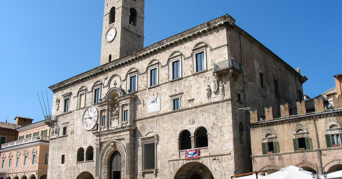 ascoli_piceno_palazzo_capitani-1200x630.jpg