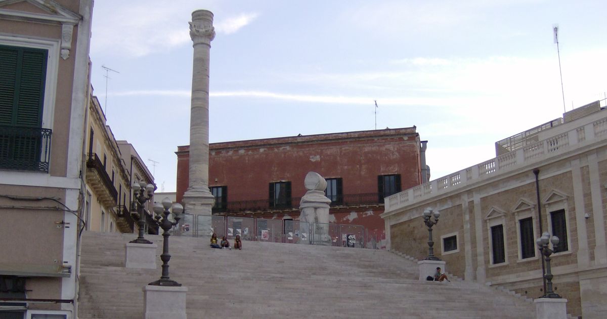 brindisi_colonne_romane-1200x630.jpg