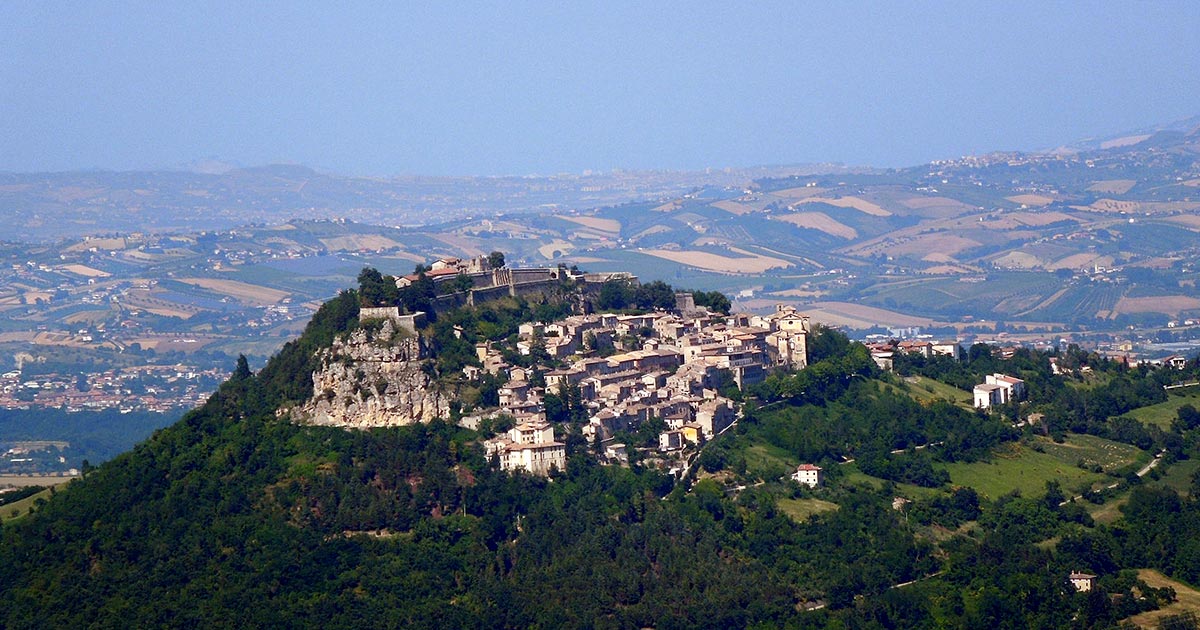 fortezza_di_civitella_del_tronto.jpg