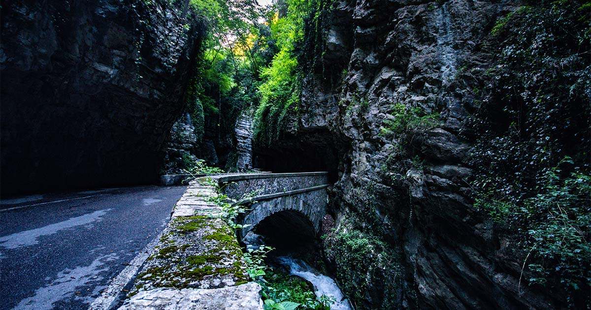 il-turista-lago-di-garda-strada-della-forra-1200x630.jpg