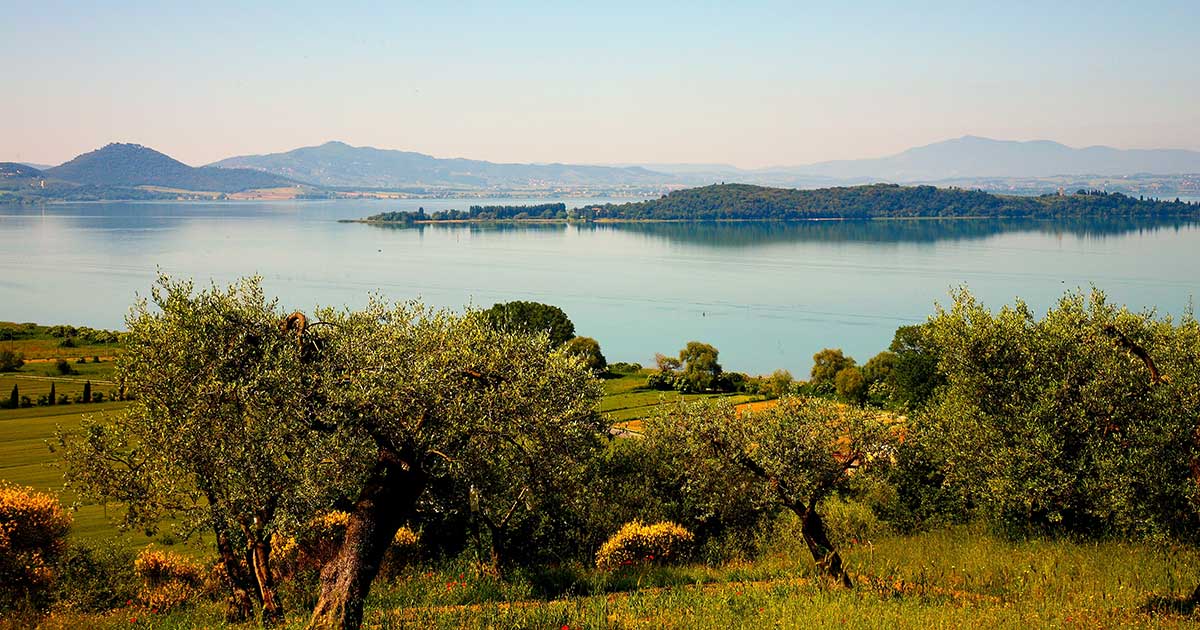 turista-luoghi-perugia-parco-del-lago-trasimeno.jpg